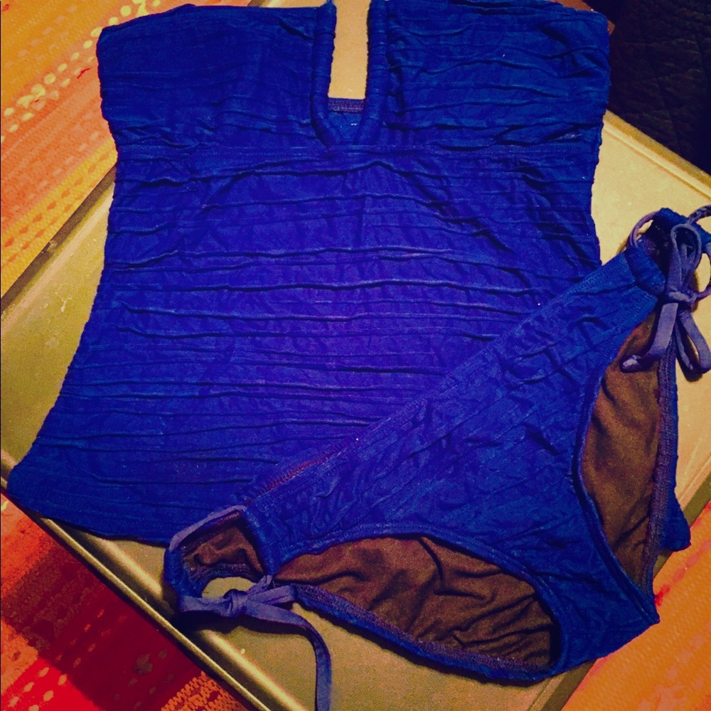 2 Peice navy swimsuit